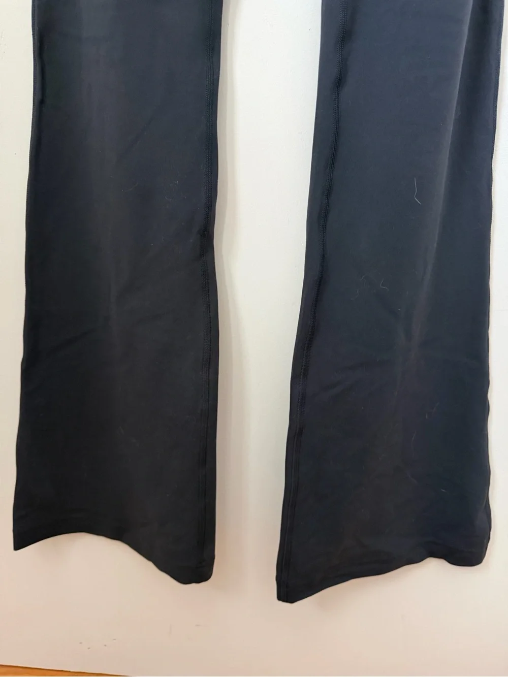 NWOT Lululemon Align Black Flare Yoga Pants - Picture 4 of 5